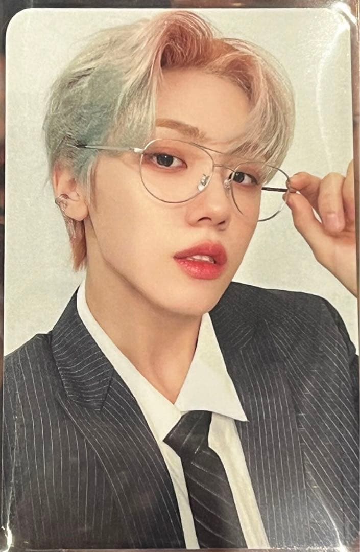 Cravity masterpiece ソンミン　サノク　公開放送　トレカ COLOR OUTSIDE THE LINES 公開放送 サノク トレカ - メルカリ