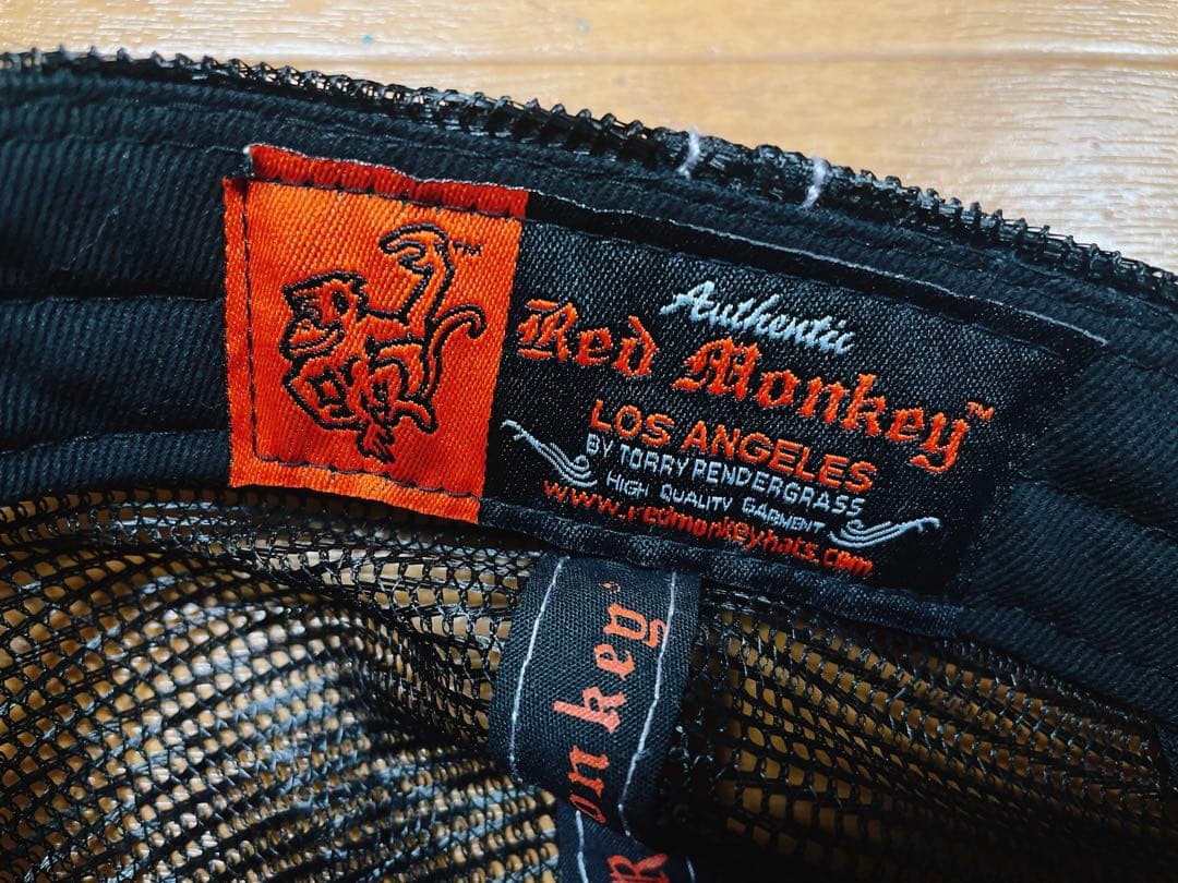 red monkey 炎 ファイア 刺繍 キャップ 帽子 ブラック エンペラー