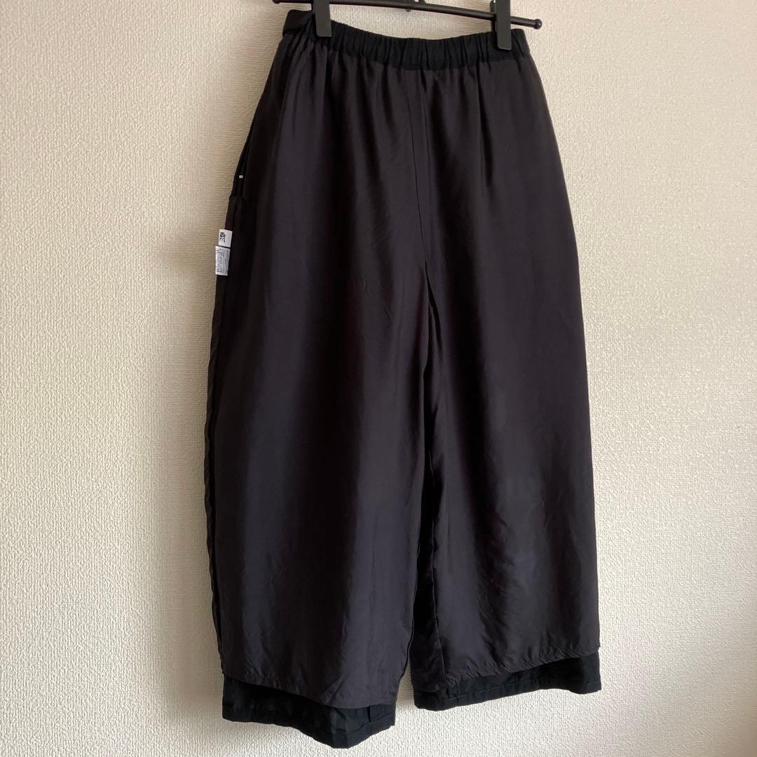 kazuringo様！ 慈雨 ポケットアクセント 凸凹生地のコクーンパンツ