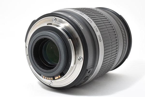 キャノン Canon EF-S18-200mm F3.5-5.6 IS