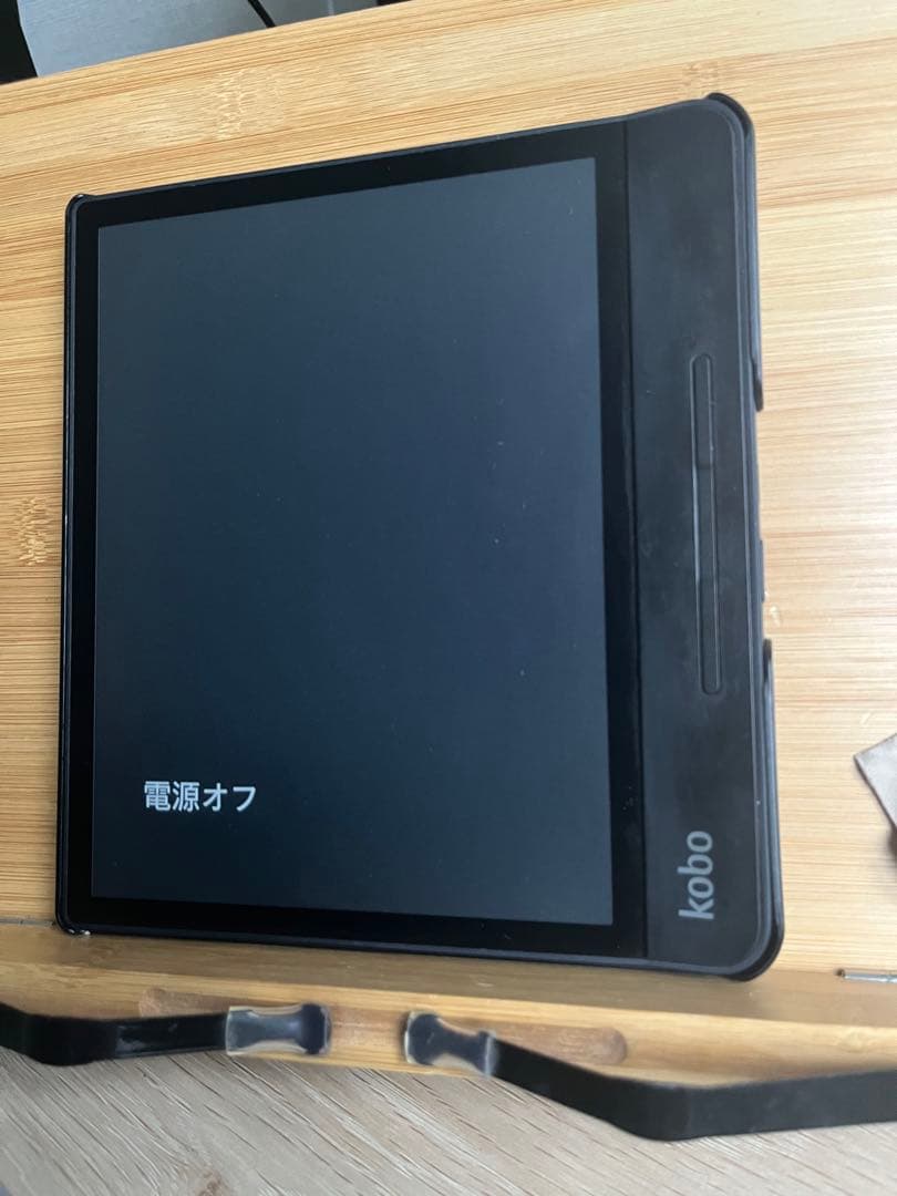 電子書籍リーダー本体 kobo forma 71D6-q2bHaL._AC_UF350,