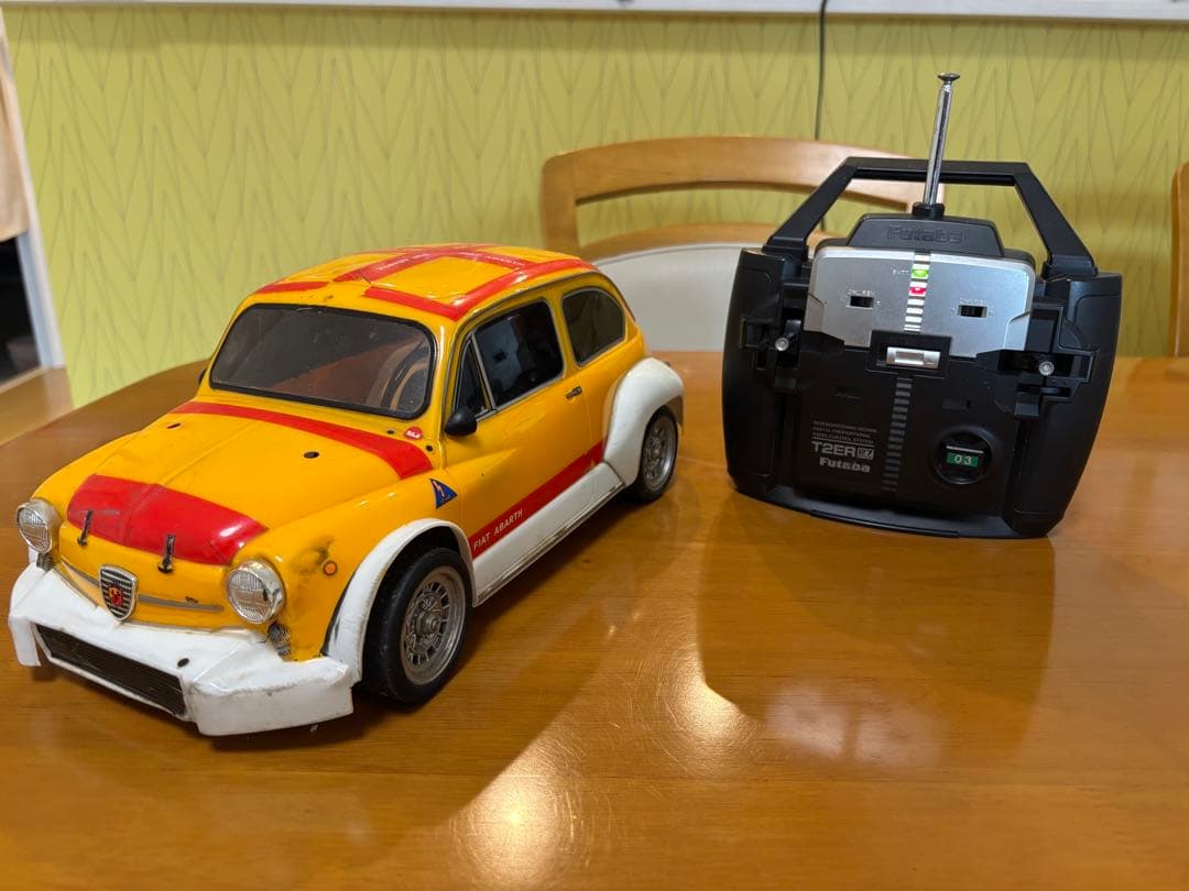 値下げ‼️タミヤ　ラジコン　フィアットアバルト　メカ付きセット タミヤより「1/10RC フィアット アバルト 1000TCR ベルリーナ コルサ