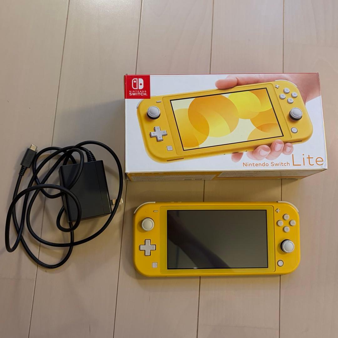 Nintendo Switch Lite イエロー　本体　美品 Amazon.com: Nintendo Switch Lite - Yellow : Video Games