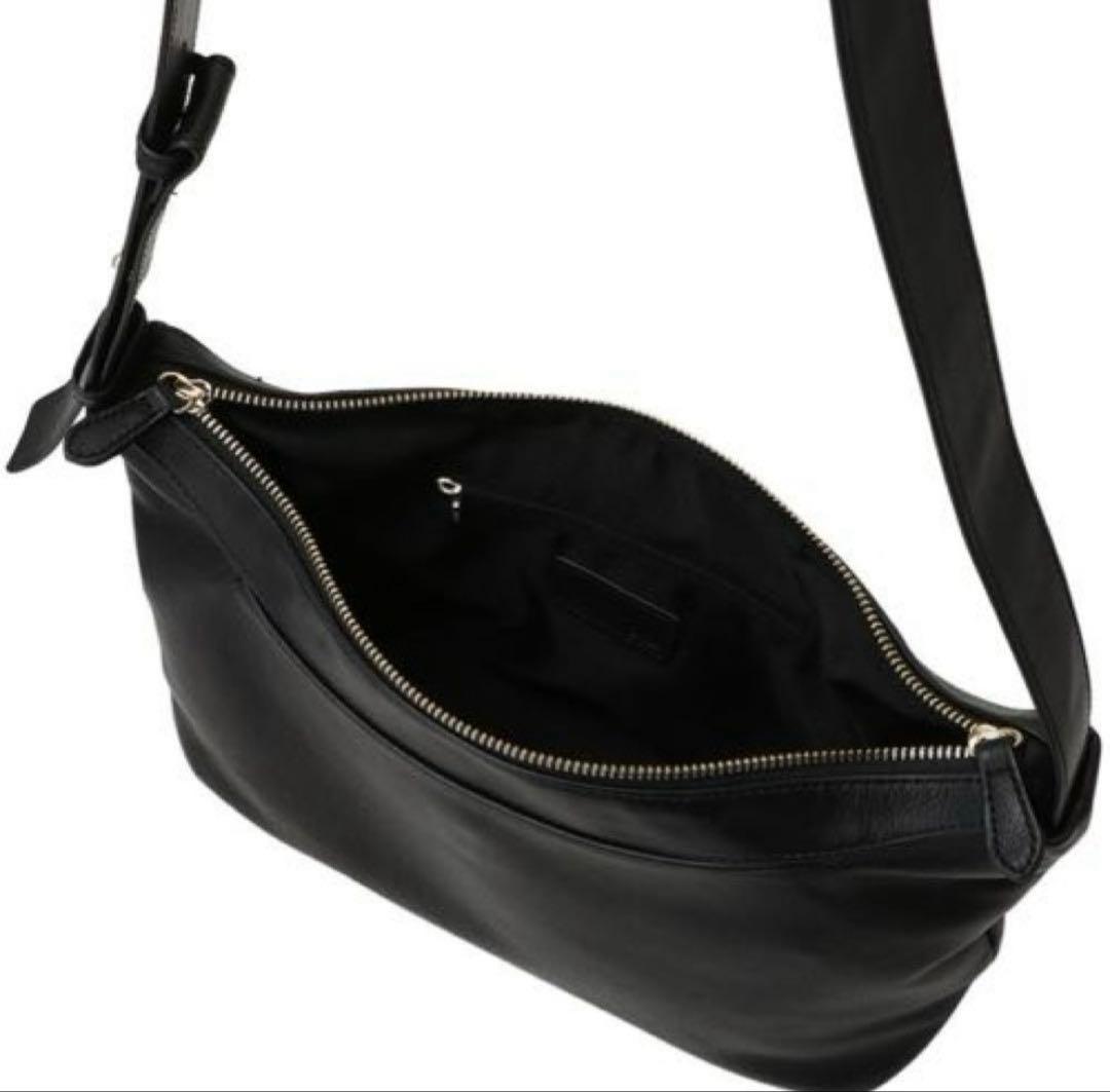 ガリャルダガランテ 撥水レザー クロスボディバッグ 牛革ショルダー本