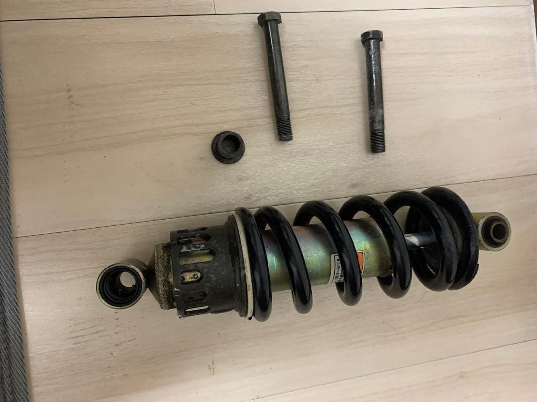 ドラックスター400 リアサスペンションTW200用 ローダウンサス - メルカリ