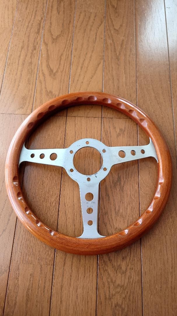 ☆最終値下☆ MOMO モモ ステアリング ウッド INDY 90年代 ☆現役