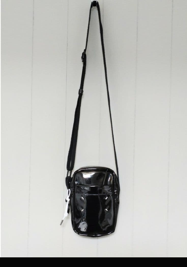 Maison Margiela　ショルダーバック メゾン マルジェラ MAISON MARGIELA SB1WG0044 P4746 ショルダーバッグ