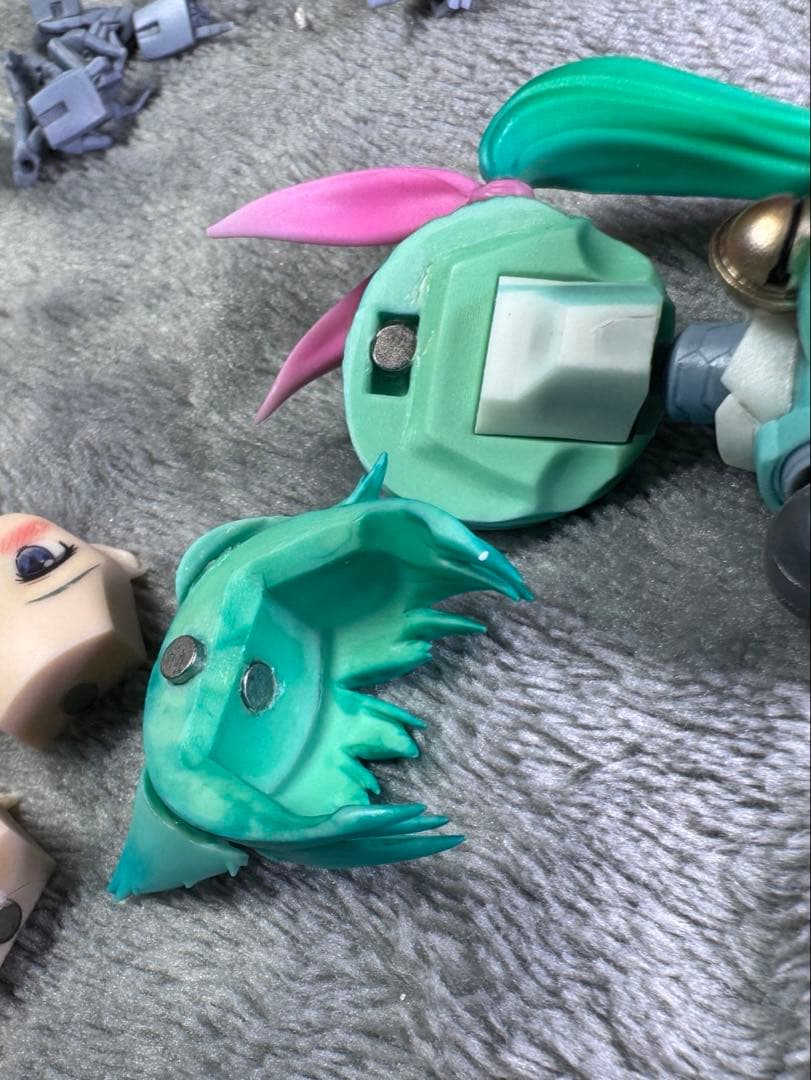 muscuto メカガデ子1.0 部分塗装&トップコート(髪の毛に破損あり)