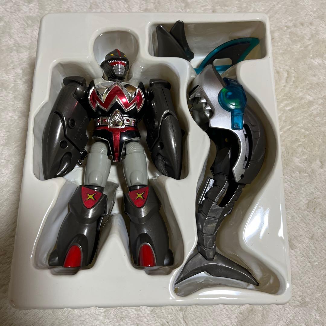 ビーロボカブタック スーパーチェンジシリーズ シャークラー - メルカリ