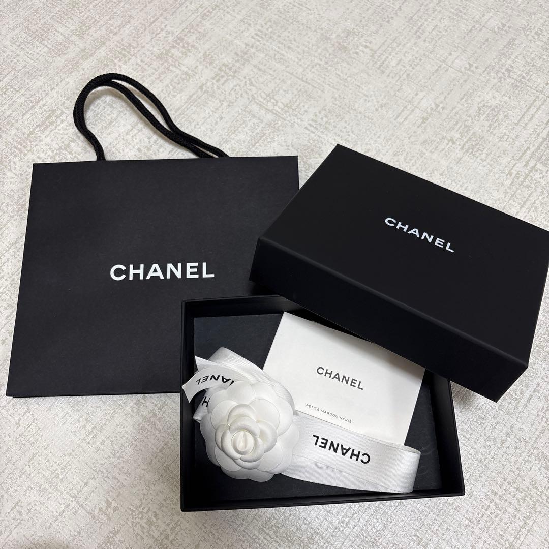 CHANEL ギフトボックスセット - メルカリ