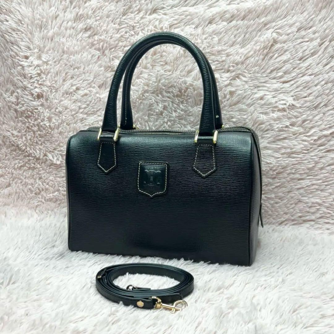 バッグ Mia Mia Tote Bag (ミア トート バッグ) ㅤ 普段持ち歩くものを十分に収納