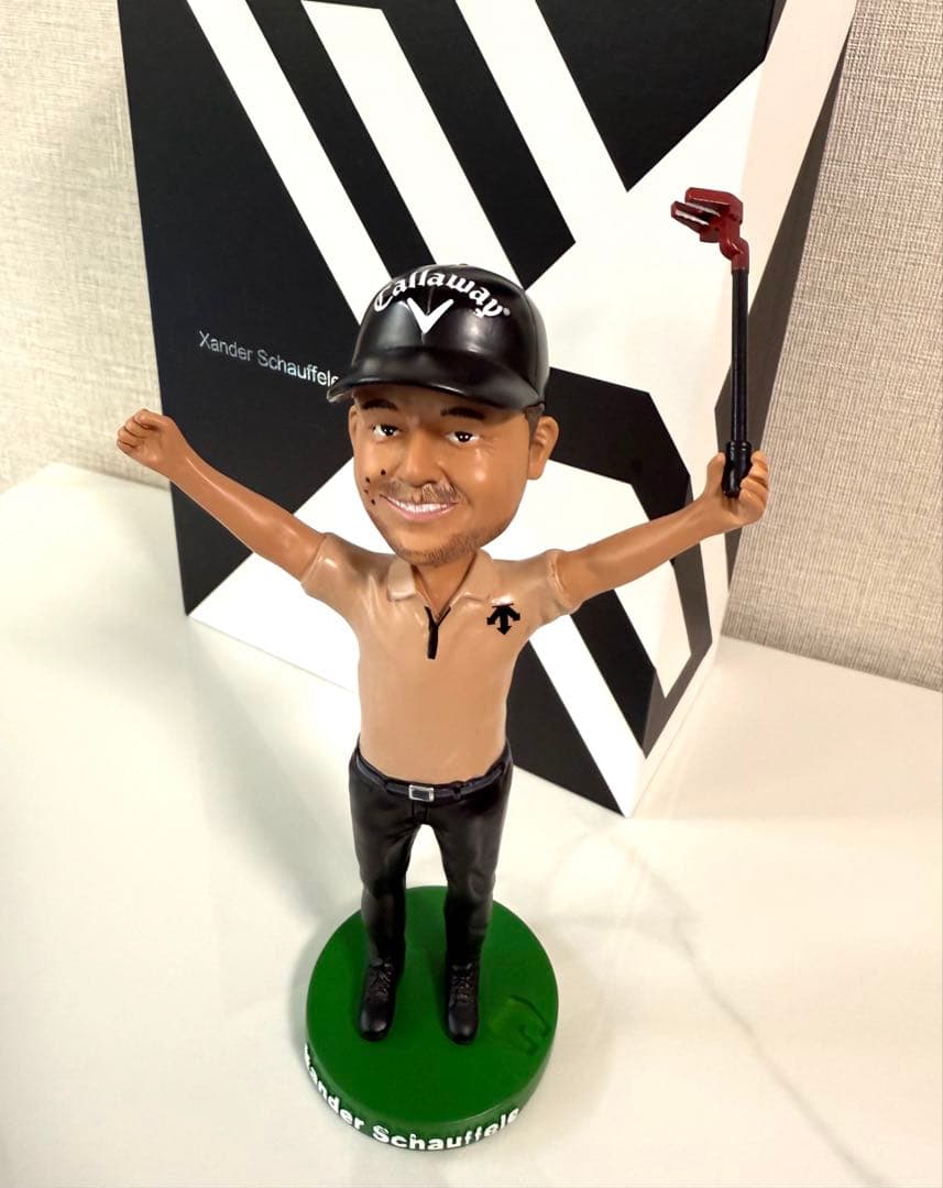非売品ザンダー・シャウフェレ キャロウェイ ボブルヘッド フィギュア
