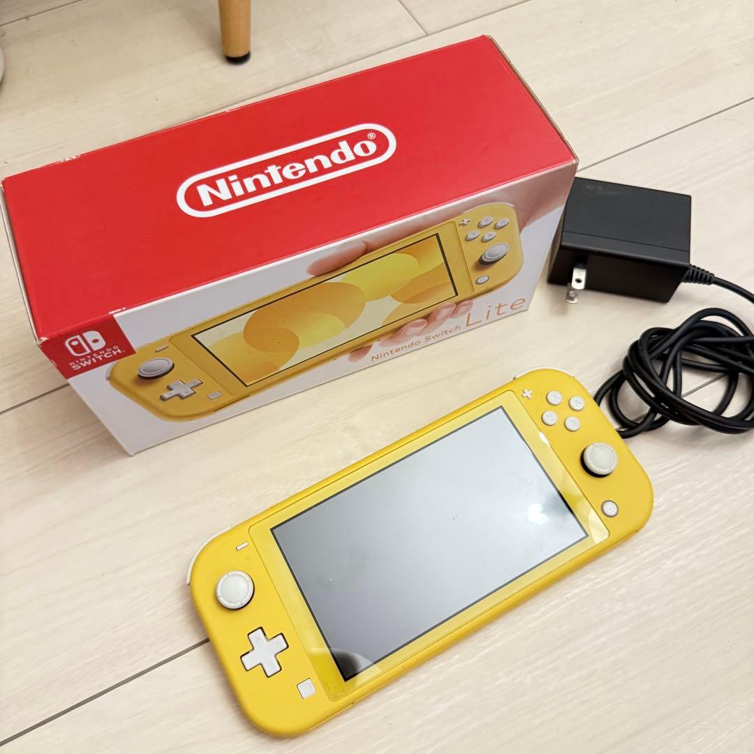 Nintendo Switch Lite イエロー おまけ付　どうぶつの森 HORI、Switch用「あつまれ どうぶつの森」デザインのSwitch/Switch