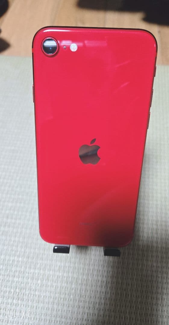 Apple iPhone SE (赤) 本体 Amazon.com: Apple iPhone SE (2nd Generation), 64GB, Red - Unlocked