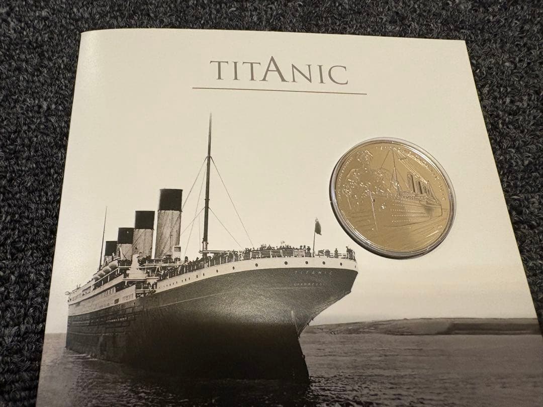 2012年 オルダニー「RMS Titanic 100周年記念 5ポンド」 - メルカリ