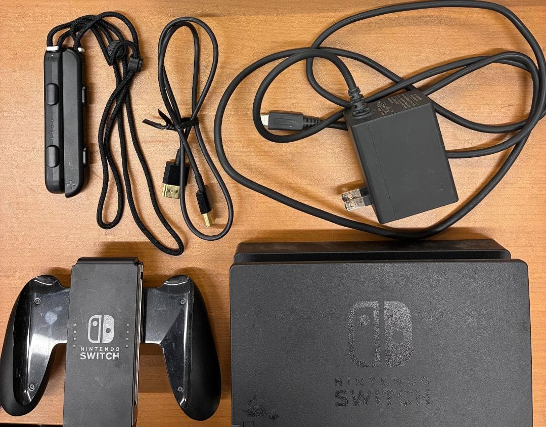 吉*進様 nintendo switch 本体 任天堂 動作確認済 ad734