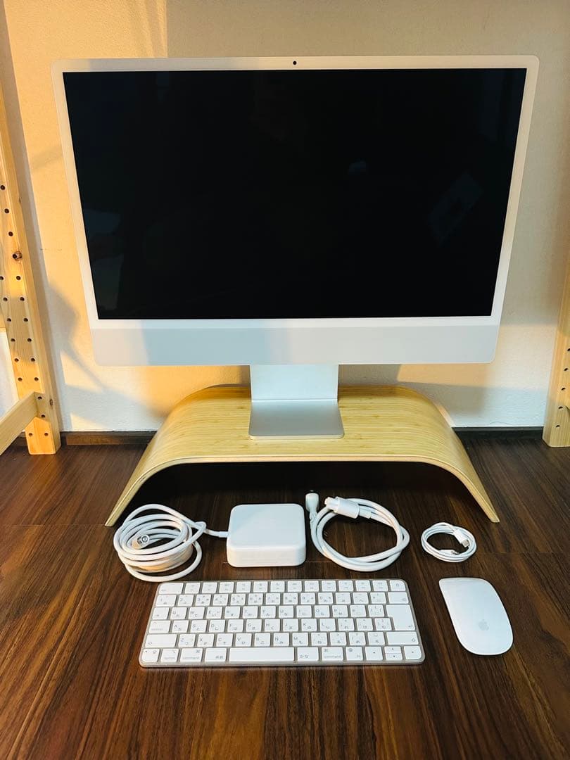 大幅値下げ！iMac 24 ほとんど使用せず。 大幅値下げ> Apple iMac 大画面 24インチ デスクトップ