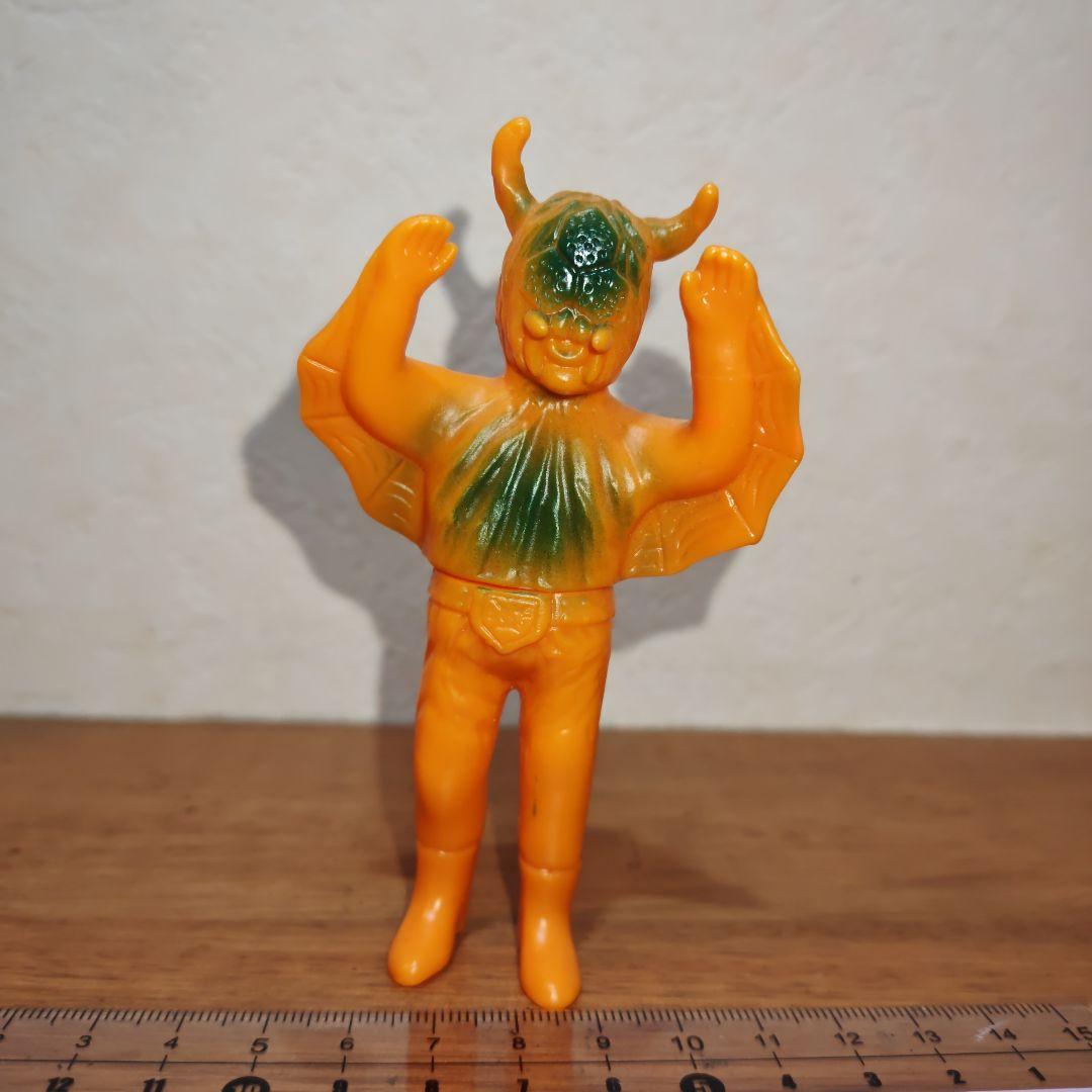 昭和年代当時物 ユニファイブ製刻印 仮面ライダー 【蜘蛛男