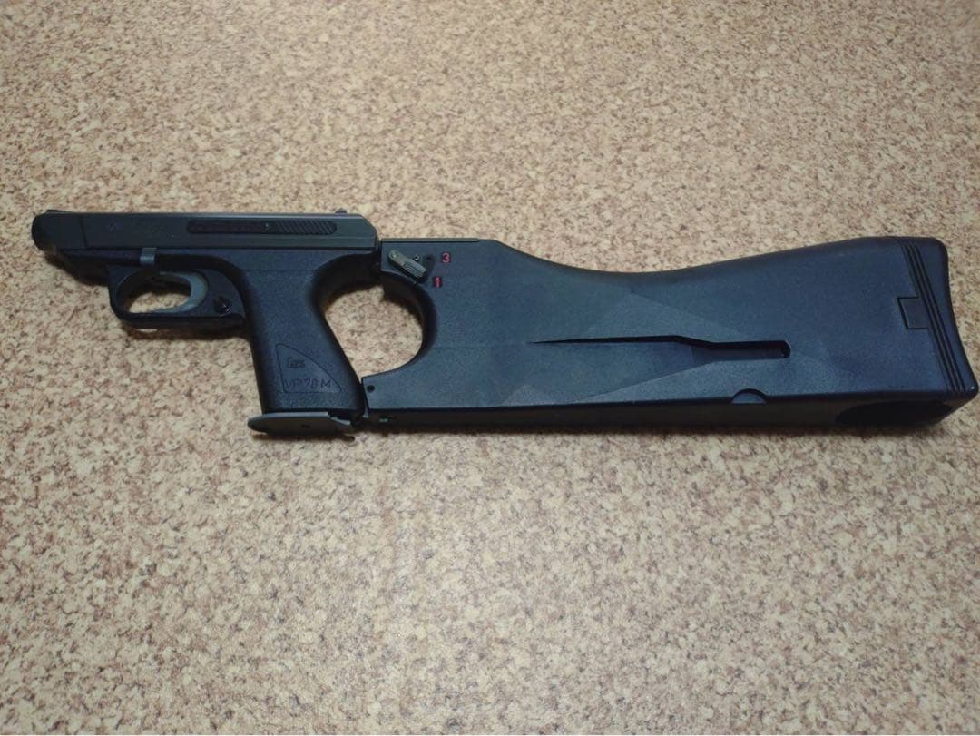 タニオコバVP-70箱あり！フルセット！スペアマガジン1本付き タニオコバVP-70箱あり！フルセット！スペアマガジン1本付き