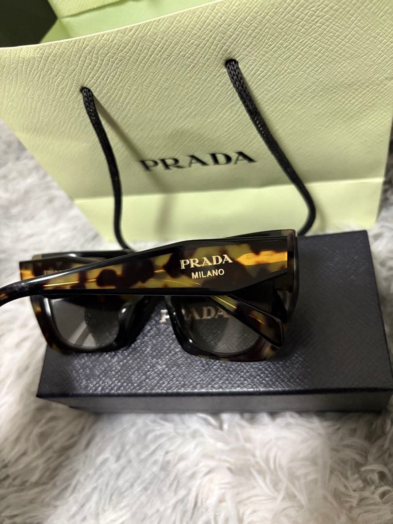 PRADA MILANO サングラス ブラック/トータス