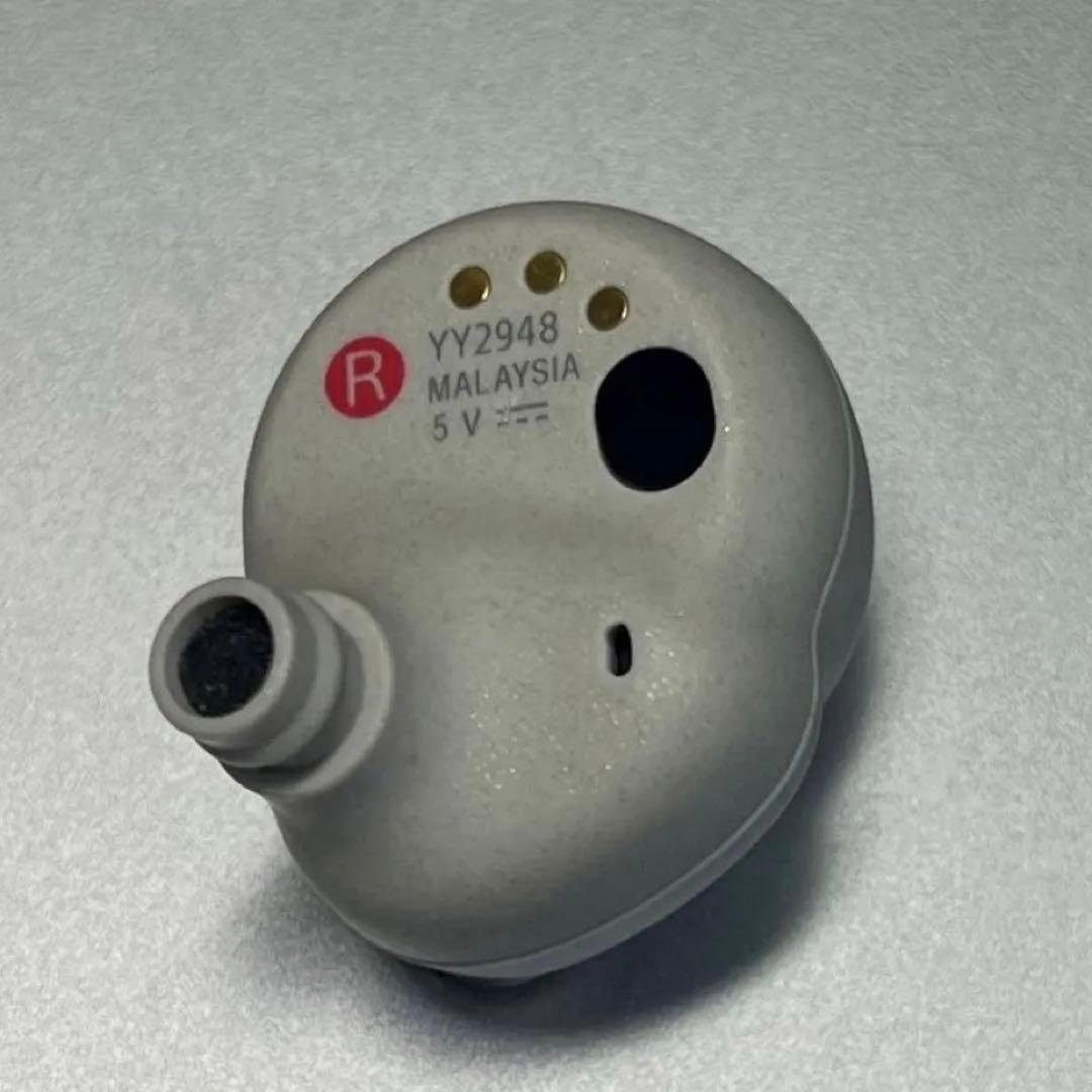 WF-1000XM4 右耳のみ プラチナシルバー SONY - メルカリ