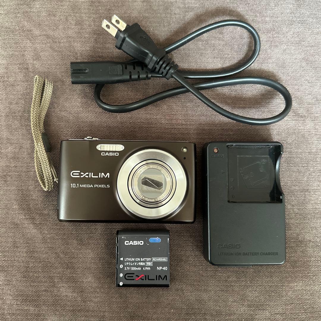 CASIO EXILIM EX-Z300 コンパクトデジタルカメラ - メルカリ