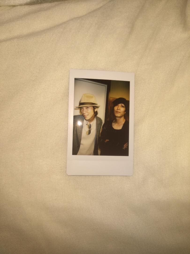 deadman aie&眞呼チェキ - メルカリ