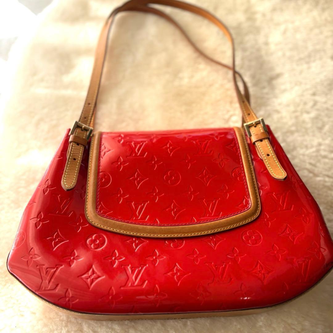 ルイ・ヴィトン(Louis Vuitton) ショルダーバッグ LOUIS VUITTON（ルイ・ヴィトン） ショルダーバッグ メンズ レディース