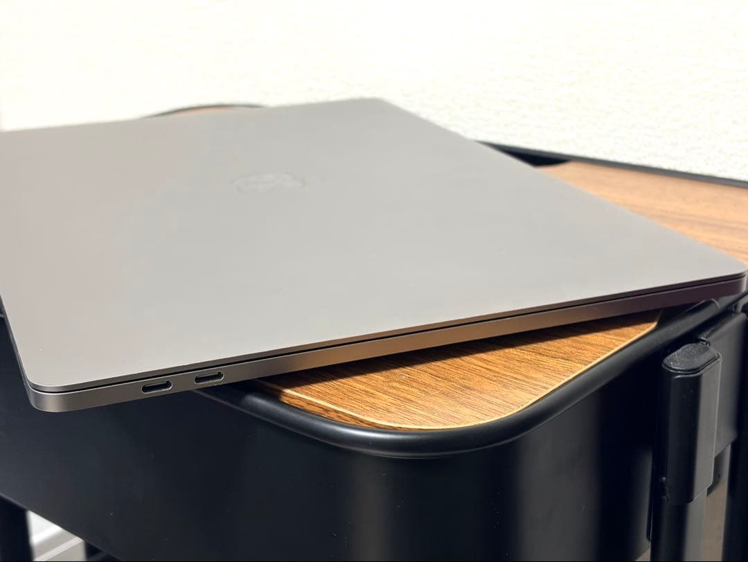 MacBookPro 2.6GHz i7 16GB/256GB 15.4インチ