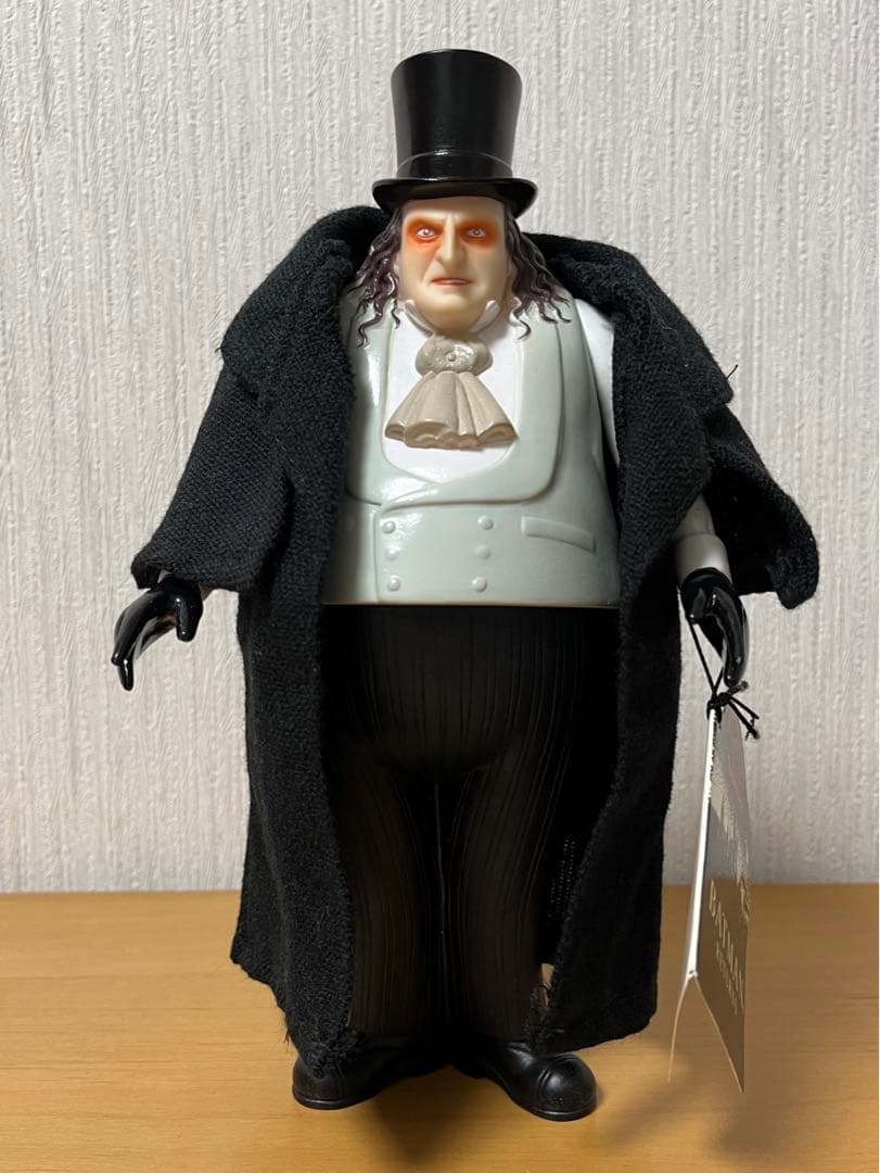 バットマン ペンギン フィギュア - メルカリ