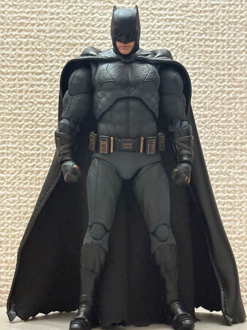 Mafex 222 バットマン フィギュア Amazon.co.jp: MAFEX マフェックス No.222 BATMAN バットマン (ZACK
