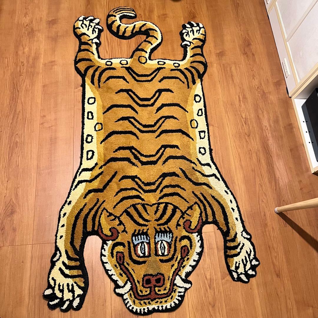 L 約160cm チベタンタイガーラグ Tibetan Tiger Rugトラ虎 楽天市場】ラグ Tibetan Tiger Rug チベタン タイガー ラグ