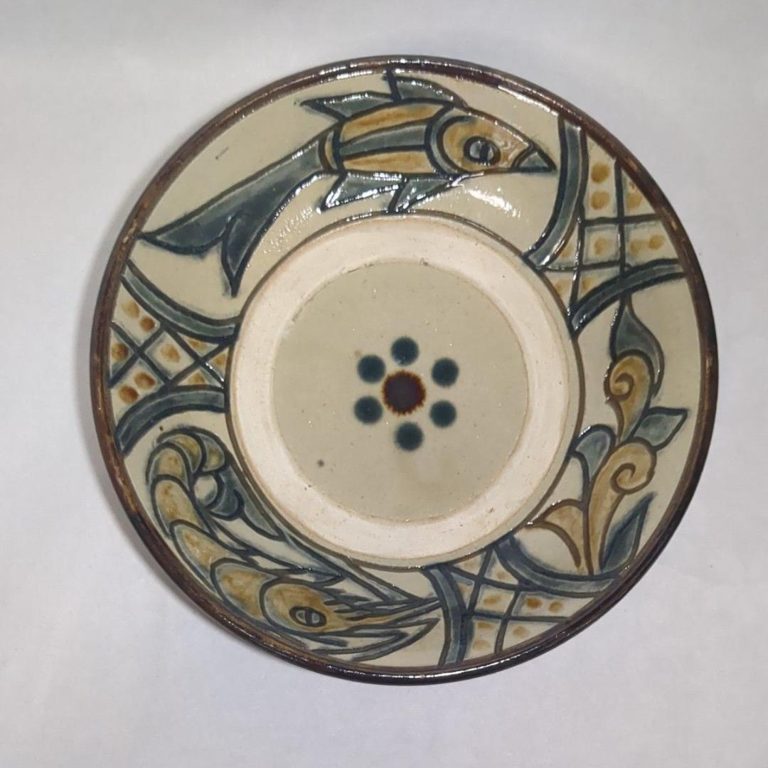 金城敏昭 壺屋焼 やちむん 魚文 海老文 盛鉢 沖縄 琉球 「昭」銘入り