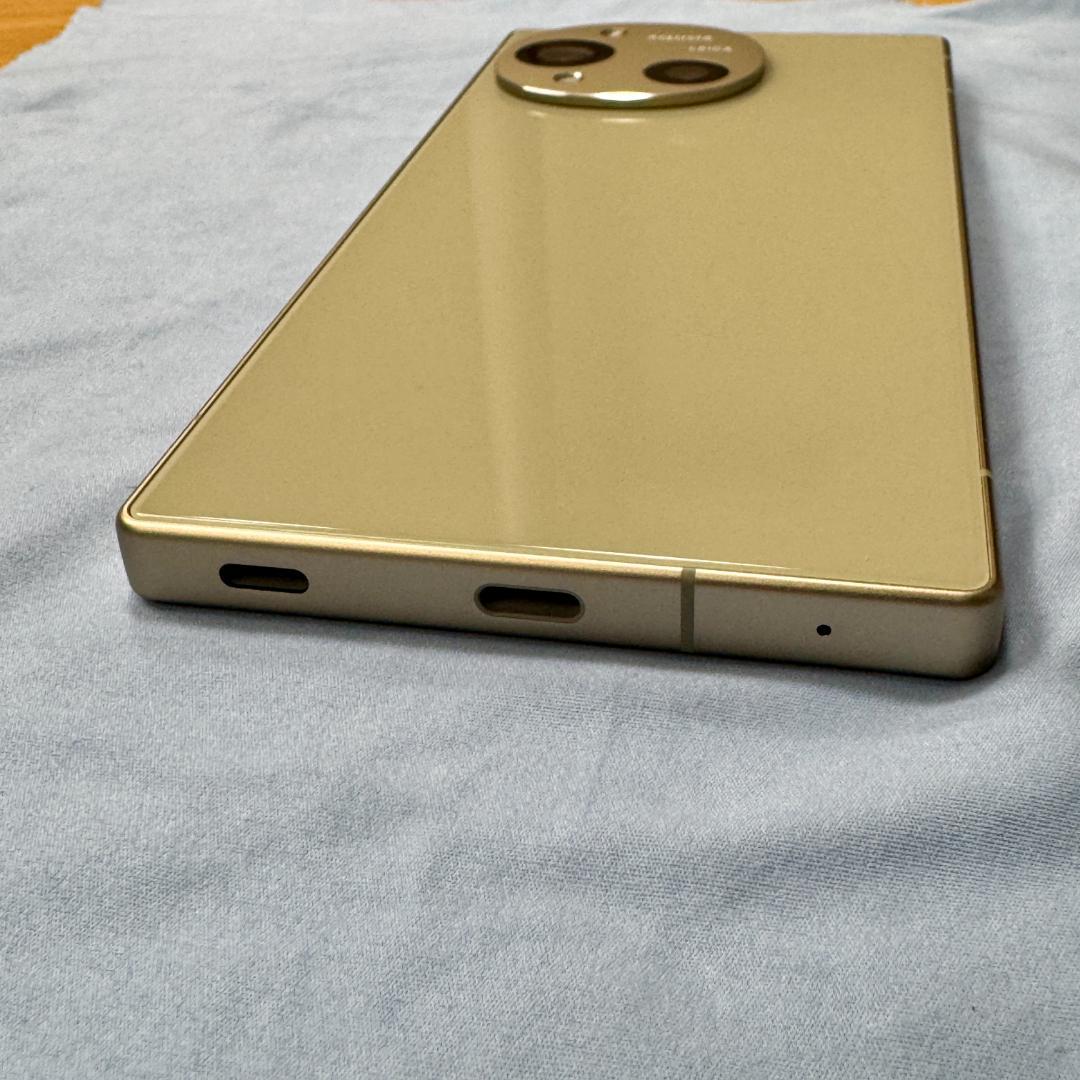 AQUOS R10 トレンチベージュ 美品 SIMフリー - メルカリ