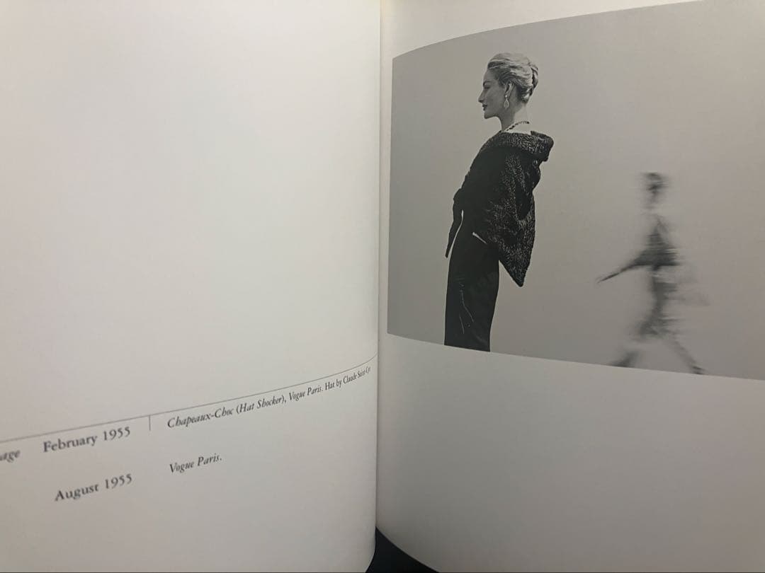 希少】英語初版本 Guy Bourdin ギイブルダン 写真集 - メルカリ