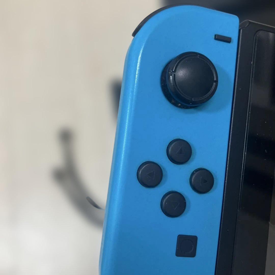任天堂 Nintendo Switch 本体 青 赤 Joy-Con 付属品付き