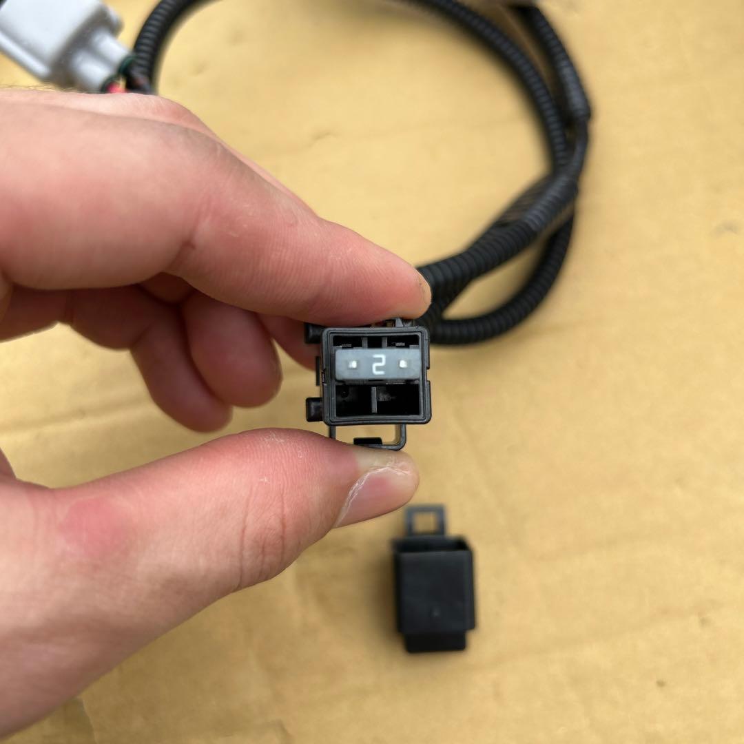 50プリウス 後期 モデリスタ デイライト電源取り出し - メルカリ