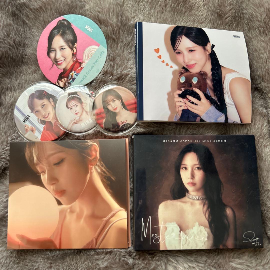 TWICE ミナ　コースター、缶バッジ、アルバムセット TWICE ミナ 缶バッジ セット - メルカリ