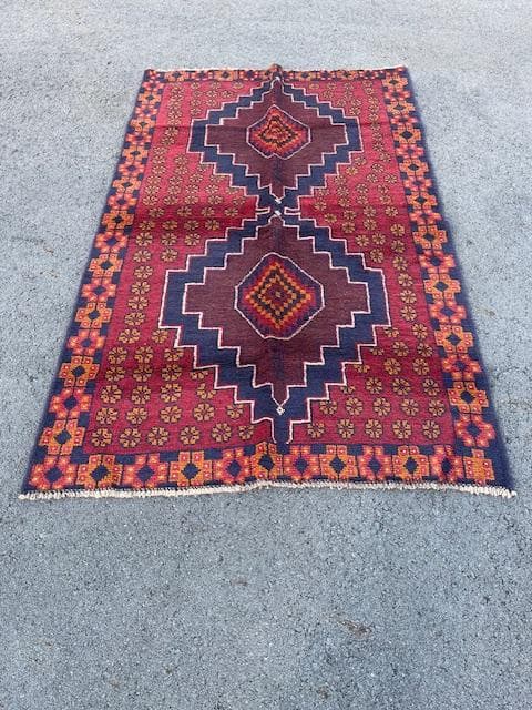 30～40年くらい前のペルシャヴィンテージラグ サイズ:185x115cmの通販