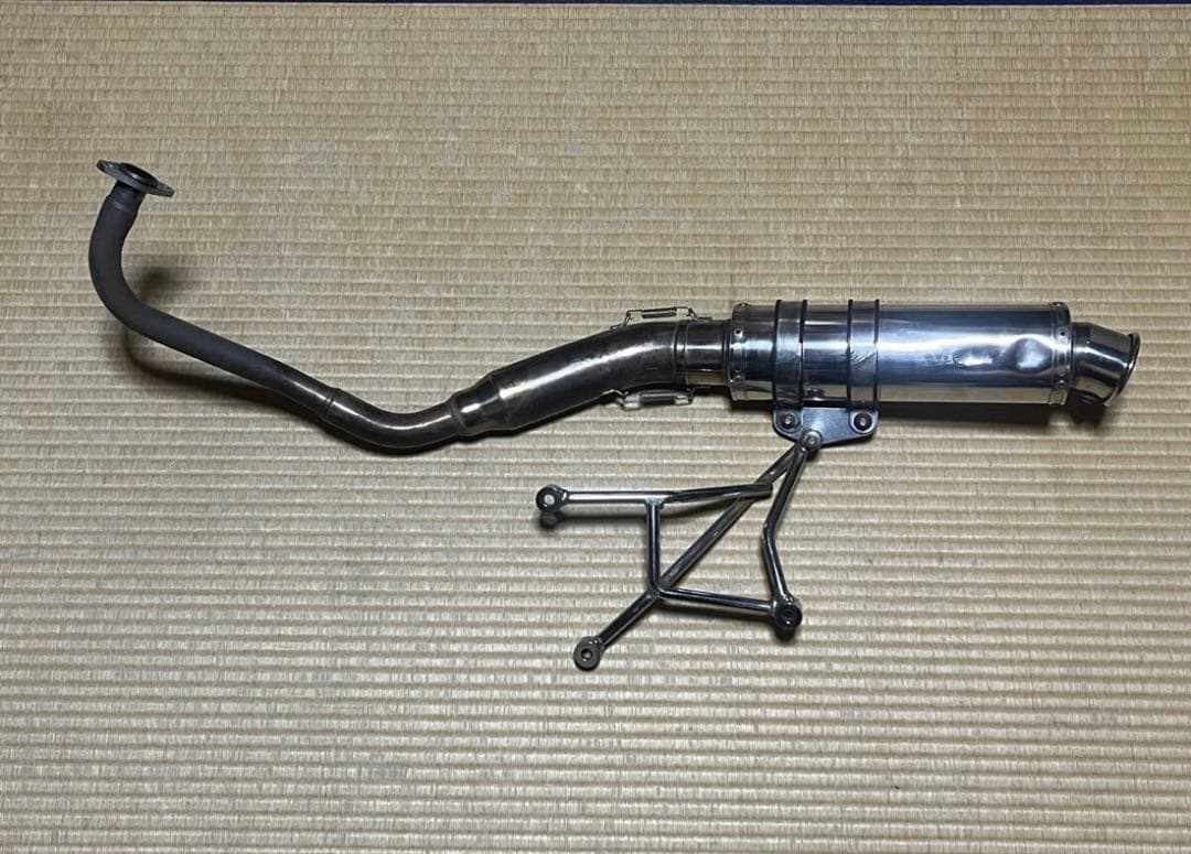 Realize ホンダ PCX125/150JF56 22Racingマフラー - メルカリ
