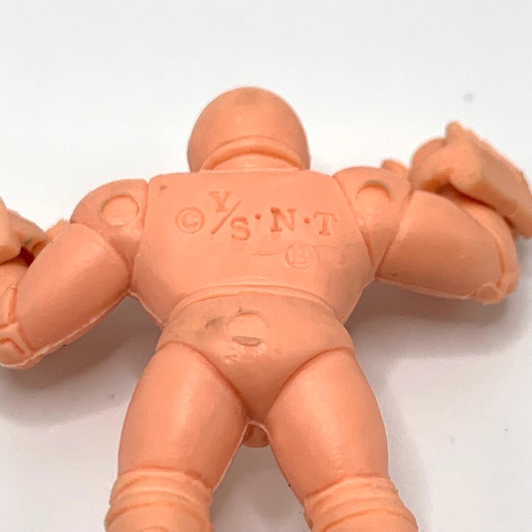 キン消し【ウォーズマン】肌色系 約4.5cm キン肉マン - メルカリ