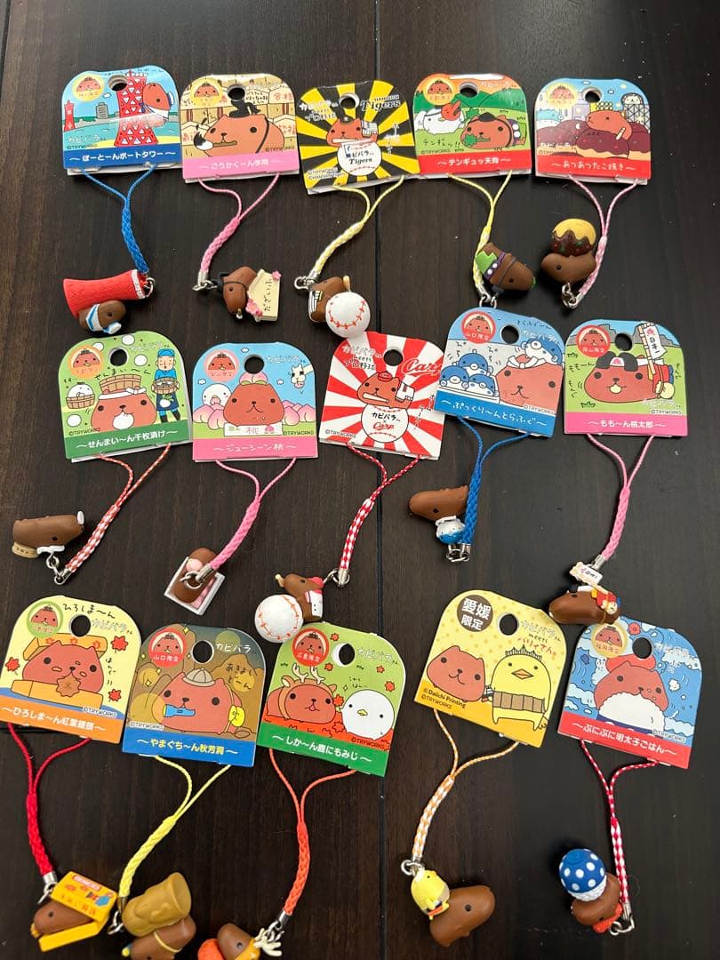 カピバラさん ねつけストラップ 地域 ご当地 温泉地 空港 新幹線 野球