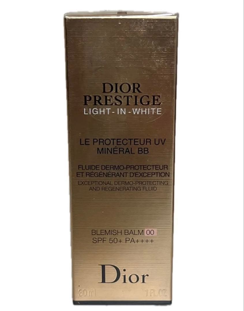 未開封ディオールプレステージ ホワイトルプロテクター UV ミネラルBB 00 ディオール / プレステージ ホワイト ル プロテクター UV ミネラル BB
