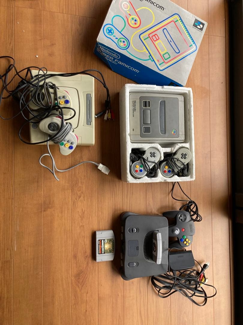 【セット販売】Nintendo 64 スーパーファミコン　セガサターン Yahoo!オークション -「セガサターン」(NINTENDO 64) (テレビゲーム)の