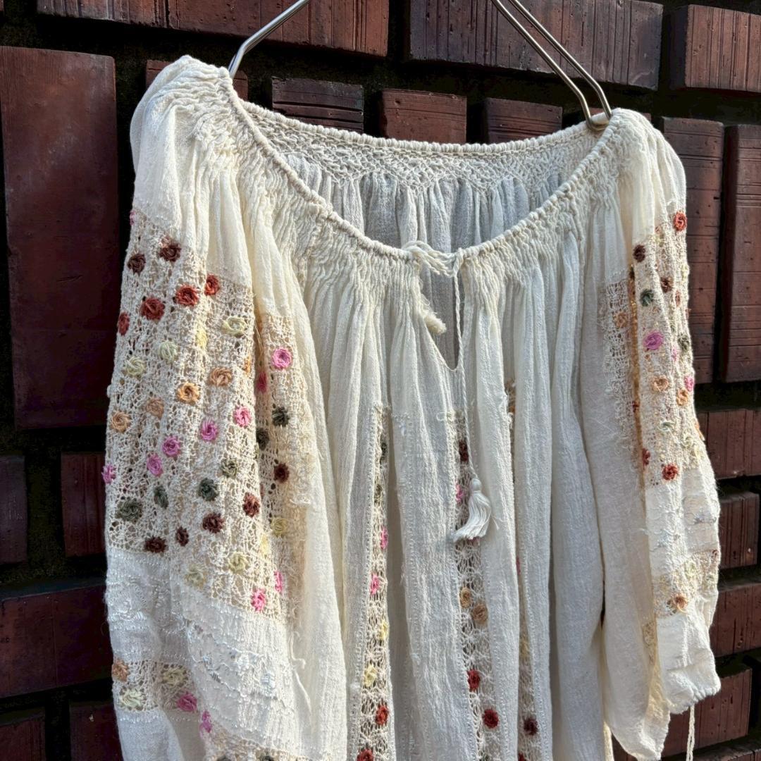 美◎ 60s vintage ルーマニア刺繍 ブラウス Q278 - メルカリ