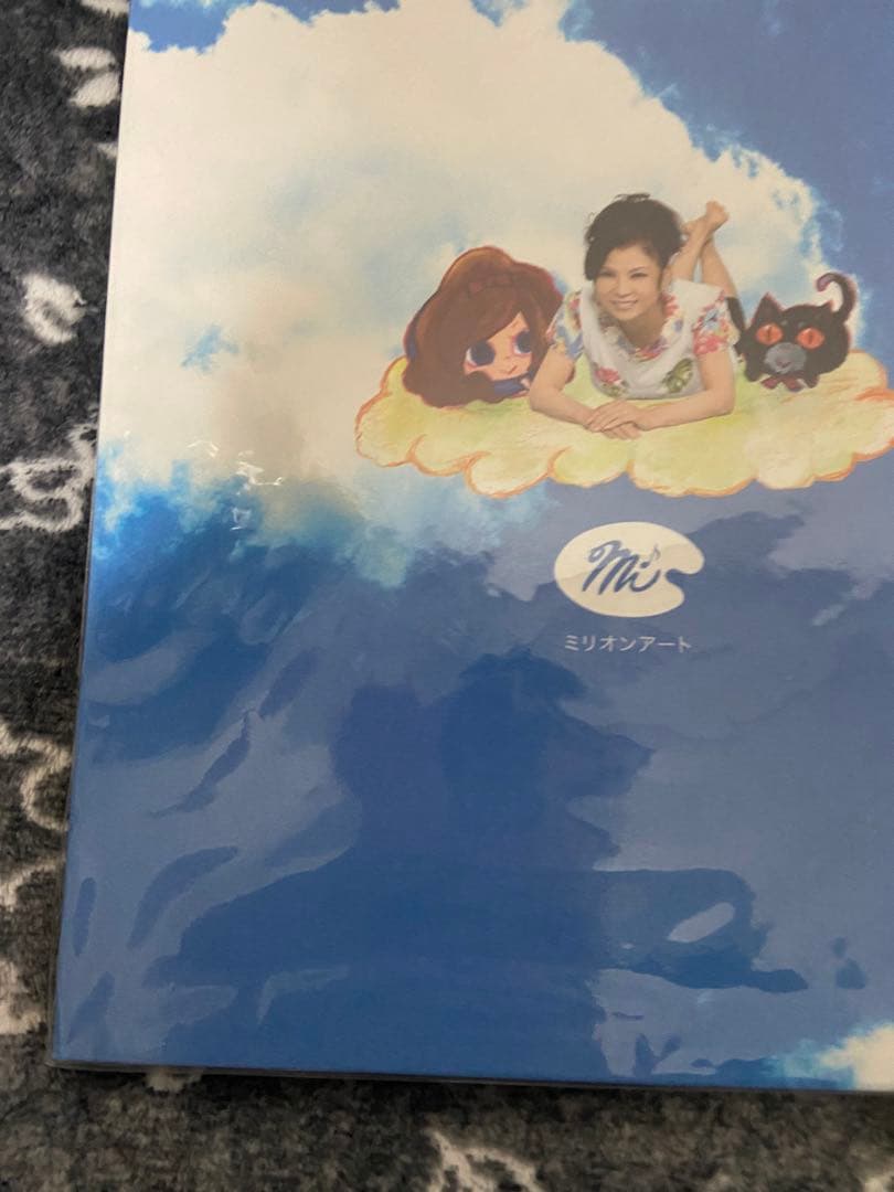 八代亜紀 ミュージアム 本 絵画 ミリオンアート 猫 動物 絵本 直筆