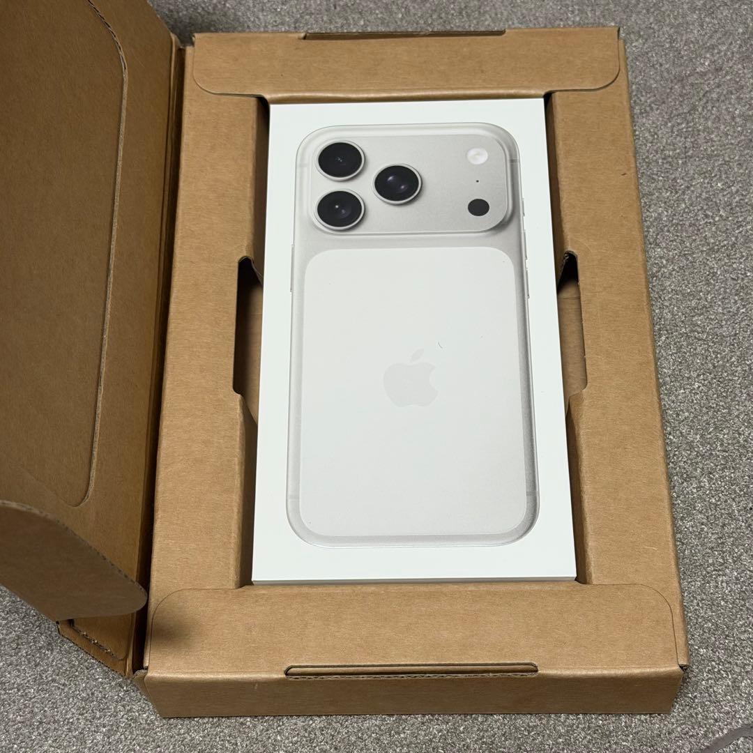新品未開封 iPhone17Pro 512GB シルバー SIMフリー 残債あり - メルカリ
