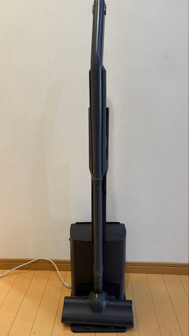 TOSHIBA スティッククリーナー SL1-DS(K) 本体 東芝 TOSHIBA ダストステーション搭載 スティッククリーナー TORNEO