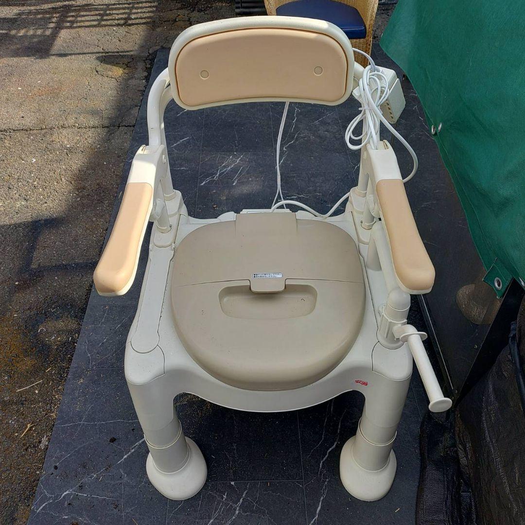 暖房便座 安寿 ポータブルトイレ FX-CPはねあげ　快適脱臭 暖房便座 安寿 ポータブルトイレ FX-CPはねあげ 快適脱臭 楽天市場】安