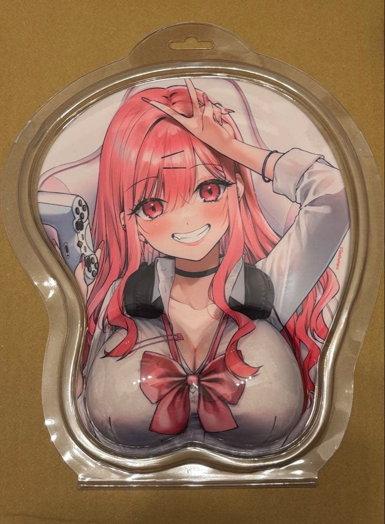 ギャルゲーマーに褒められたい　立体マウスパッド　鈴木莉音　未開封　2種セット